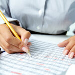 como afectan los taxes el seguro de obamacare